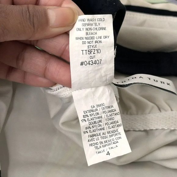 Trina Turk BIG SUR Bandeau One-Piece Swimsuit Size 4 Psychedelic Print Beach - Picture 9 of 15